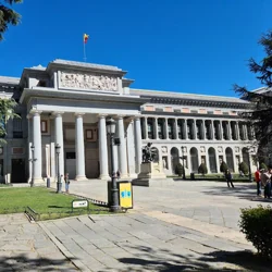 Museo Nacional del Prado: Extensive Spanish Art Collection and Cultural Heritage