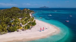 Explore Palm Island Resort Through Customer Insights