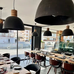 In-Depth Customer Feedback Analysis for Restaurant Express 1961