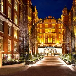 Mixed Reviews for St. Ermin's Hotel, Autograph Collection in London