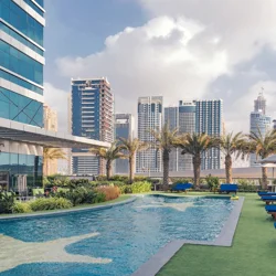 Mixed Reviews for Stella Di Mare Dubai Marina Hotel