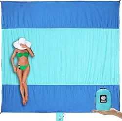 Mixed Reviews for WEKAPO Beach Blanket: Quality and Size Concerns