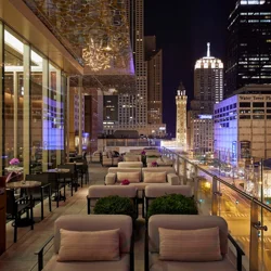 Luxurious Excellence: The Peninsula Chicago Reviews Analysis