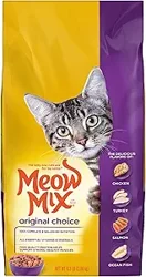 Meow Mix Dry Cat Food: Mixed Reviews on Quality and Pet Health