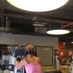 Next Fitness Club Reviews: Mixed Feedback on Quality and Service