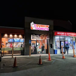 Mixed Customer Experiences at Dunkin' Donuts