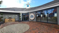 Mixed Reviews for The Creek Restaurant in Gosport