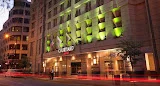 Mixed Reviews for Courtyard by Marriott Chicago Downtown