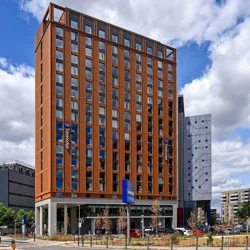 Unlock Insightful Reviews of Travelodge London Docklands Central