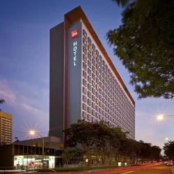 Ibis Singapore on Bencoolen: Basic, Affordable Hotel with Friendly Staff and Good Location