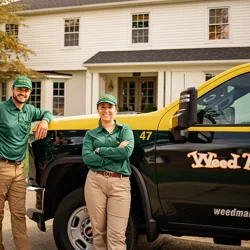 Exceptional Customer Service and Transformative Lawn Care at Weed Man