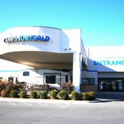 Mixed Experiences at Camping World RV Sales: Service and Communication Issues