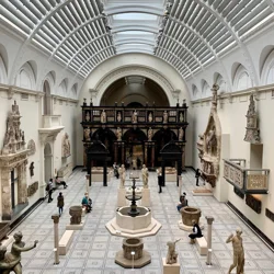Victoria and Albert Museum: Captivating Free-to-Enter Art & Design Collection