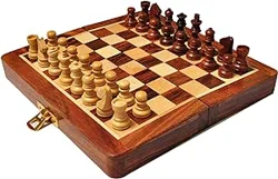 Review Summary of a Chess Set with Magnetic Pieces