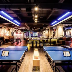 SPIN San Francisco: A Fun Venue with Mixed Reviews on Service