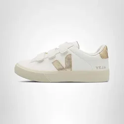 Mixed Reviews on Veja Women's Recife Logo Sneakers: Style vs. Comfort