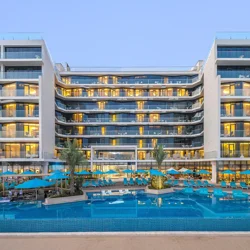 Review Summary: Exceptional Service and Clean Facilities at The Retreat Palm Dubai MGallery