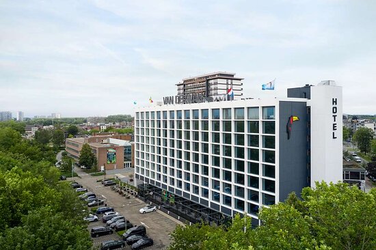 Luxurious and Convenient Stay at Van der Valk Hotel Antwerpen